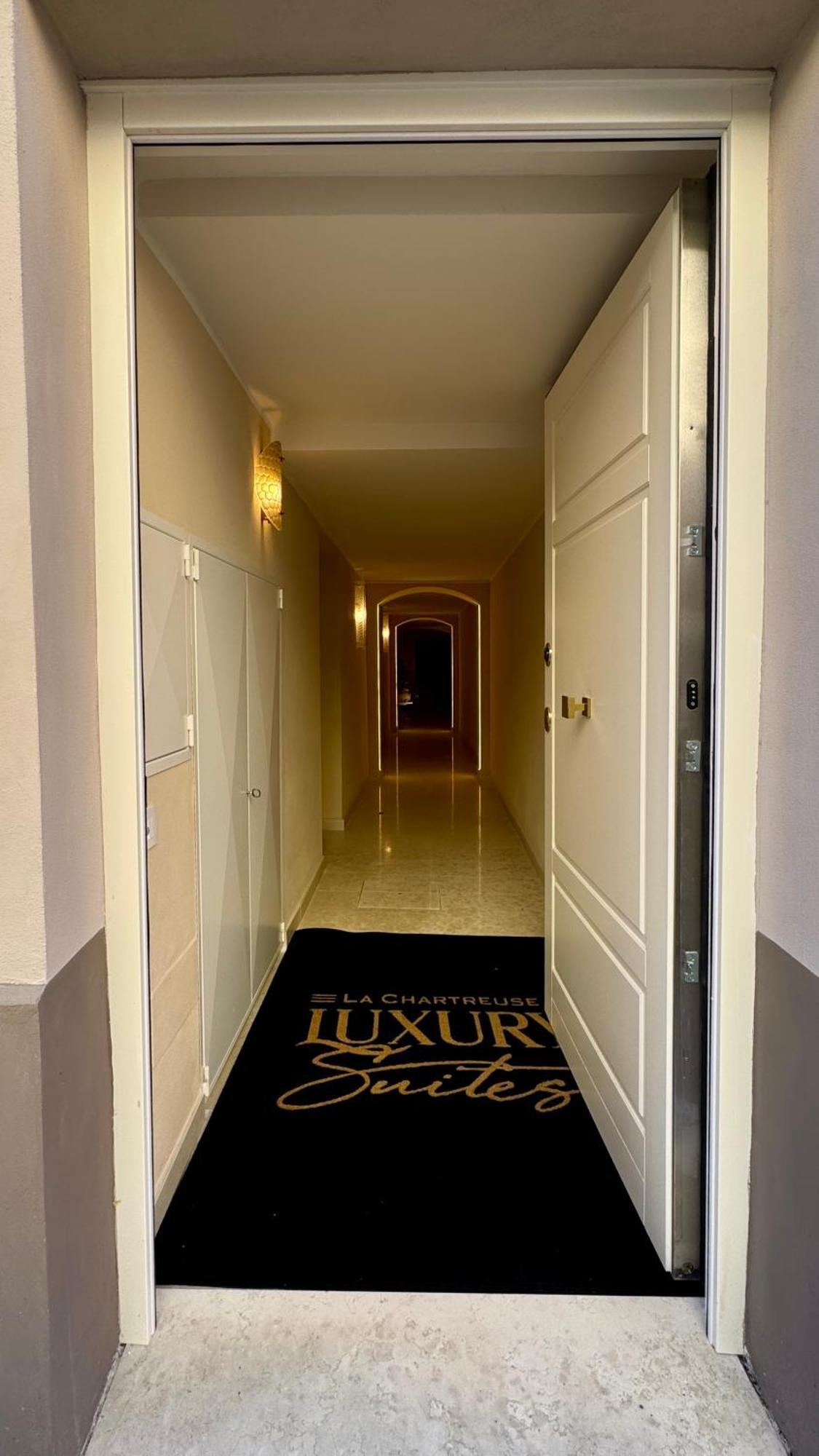 La Chartreuse Luxury Suites パルマ エクステリア 写真